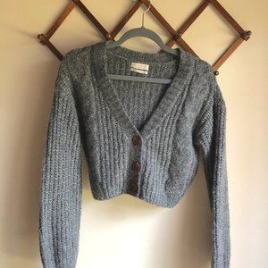 UO Cropped Cable Knit Cardigan